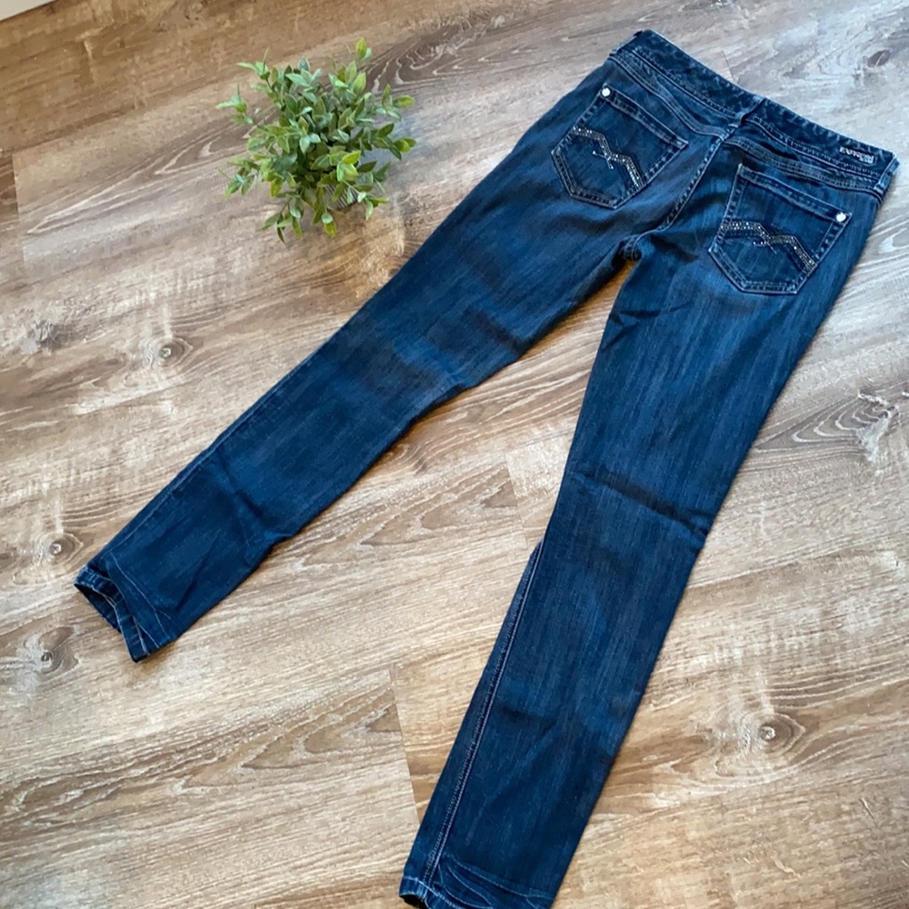 Express Mid Rise Darker Wash Skinny Jeans - Picture 8 of 11